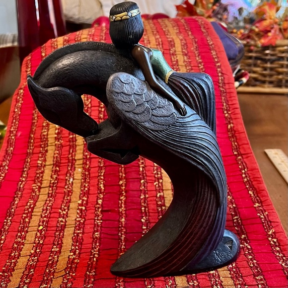 Mahogany Princess 1999 Pegasus Enesco NWT - Picture 2 of 4